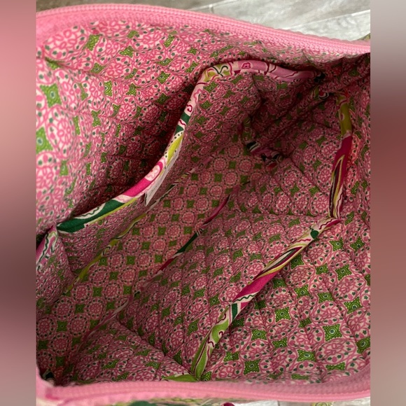 Vera Bradley Bundle (C182) - Picture 6 of 16